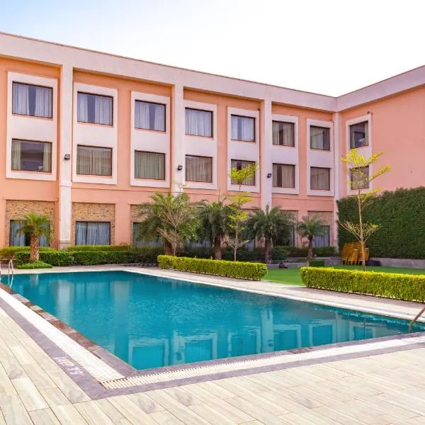 Tivoli Grand Resort, hotel a Khekra