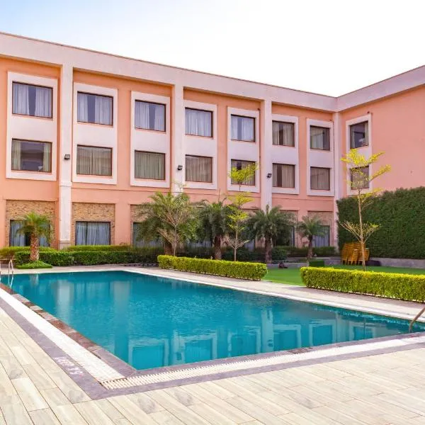 Tivoli Grand Resort: Sonipat şehrinde bir otel