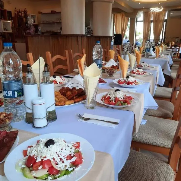 Хотел-ресторант Русаков, hotel v destinaci Sandanski
