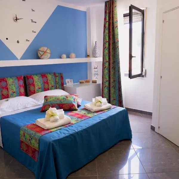 L'Orologio Guest Rooms, hotel Scaleában