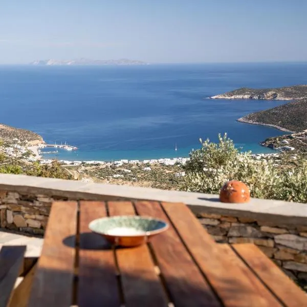 Flaros House-Traditional Cycladic House, Sifnos, hotel v destinaci Platis Gialos Sifnos