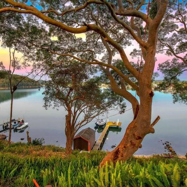 Phegans Bay Waterfront Retreat, hotel in Blackwall