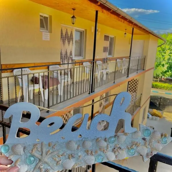 PENSIUNEA SCOICA, hotel v destinaci Costineşti