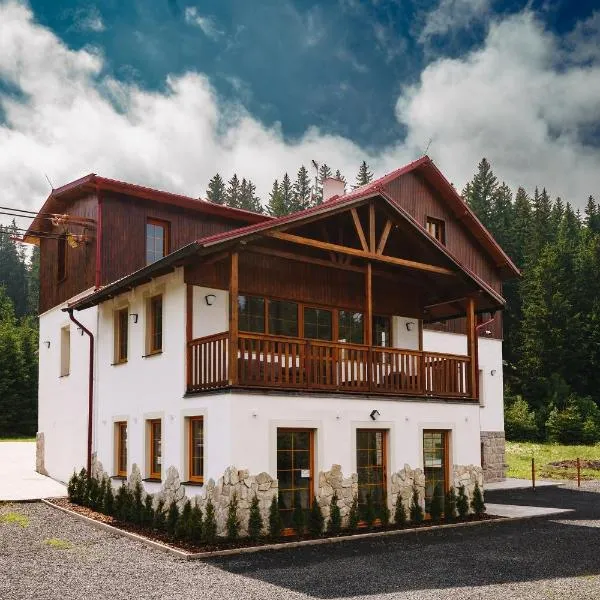 Apartmán Ela, hotel in Horní Blatná