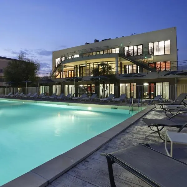 Vacancéole - Résidence Cap Camargue, hotel v destinaci Le Grau-du-Roi