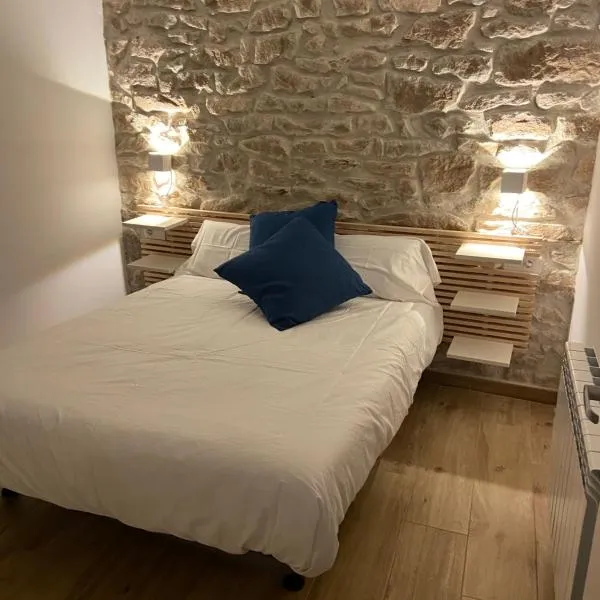 La casa de la raval de l’Albagés, hotell i Castelldáns