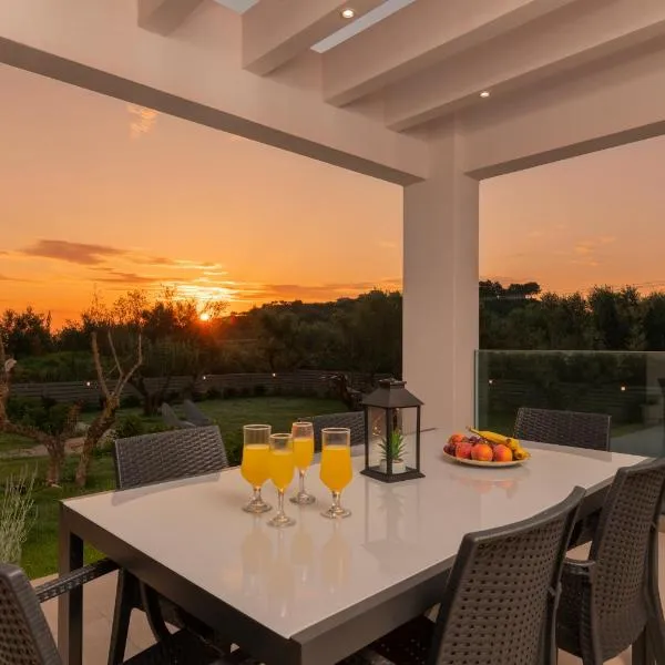 플라노스에 위치한 호텔 Valentino Luxury Villa