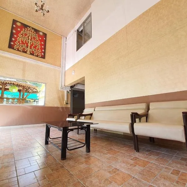 Sirikarn Apartment, hotel in Bangkok