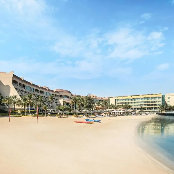 Al Raha Beach Hotel, hotel en Al Shahamah