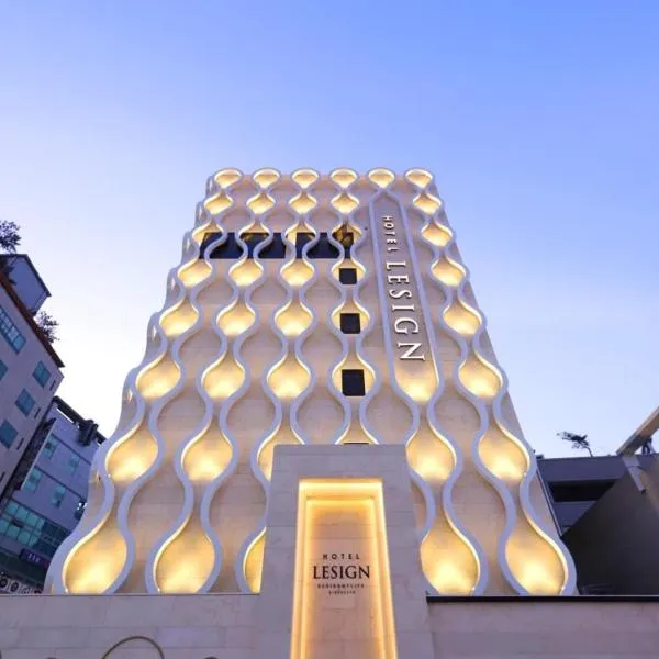 Hotel Lesign โรงแรมในYangsan