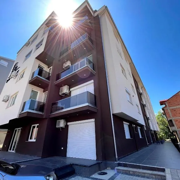Darki Apartments 2 - Very Central Stay With Free Parking, hotel in Ohrid