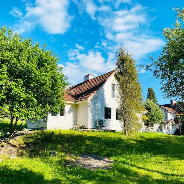 Altja Villa-Privat Sauna House in Lahemaa, hotel in Altja