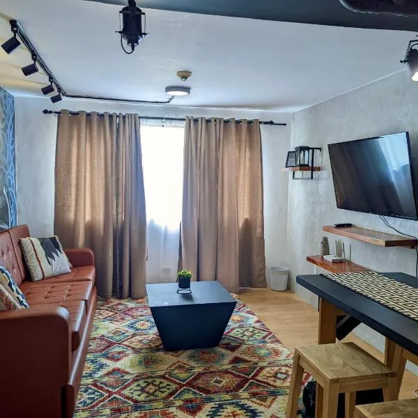 Cainta에 위치한 호텔 Budget 1BR Loft Apartment in Cainta Cambridge Village