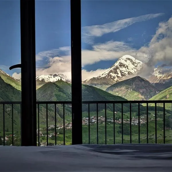 Milky Way, hotel in Stepantsminda