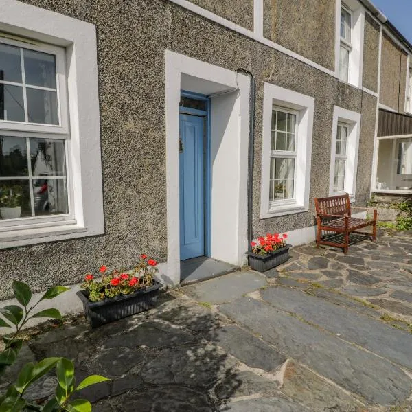 6 Glyn Terrace, hotel in Porthmadog