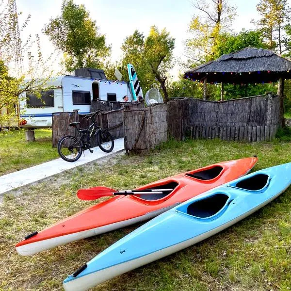 Orelskyi Dvor, hotel Kuleshi városában