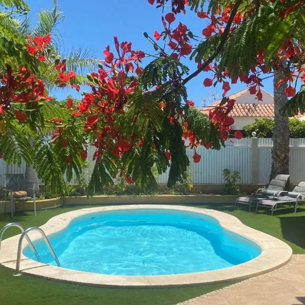 Villa Holiday World, Hotel in Maspalomas