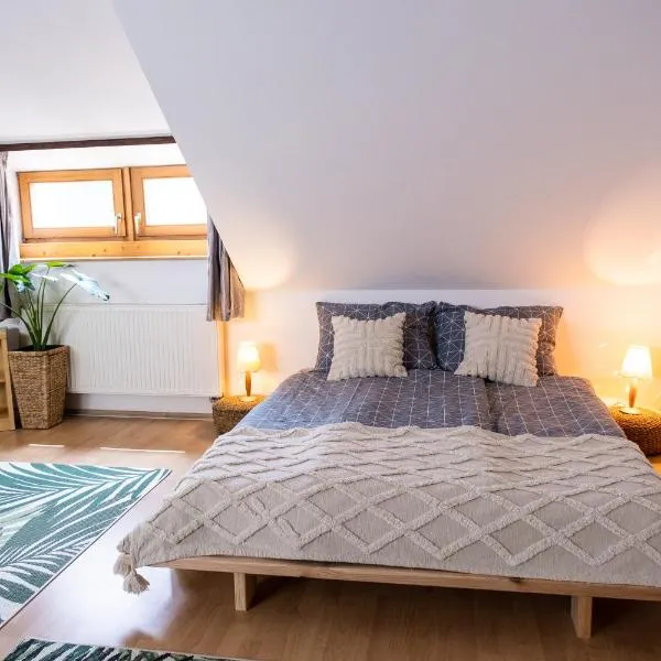 Sziklai Apartman, hotel v destinaci Veszprém