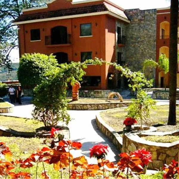 Hotel Hacienda Cola del Caballo, hotel a La Cáscara