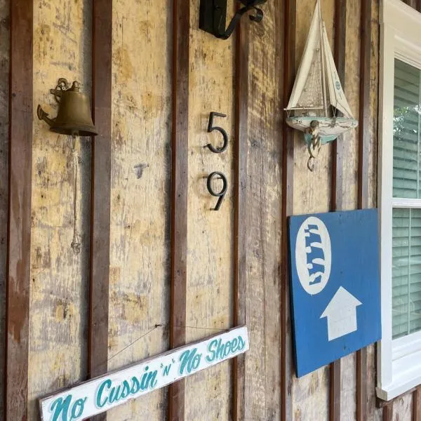 150-year-old Lincolnville cottage 3bedroom 2bath, hotel v destinaci St. Augustine