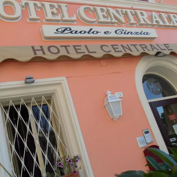 Hotel Centrale di Paolo e Cinzia, hotel Loretóban