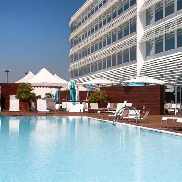 Hotel Hiberus, hotel v destinaci Zaragoza