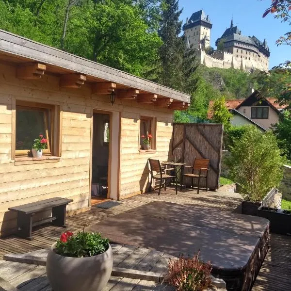 Stodola-soukromý apartmán pro dva s venkovní vířivkou, hotel di Karlštejn