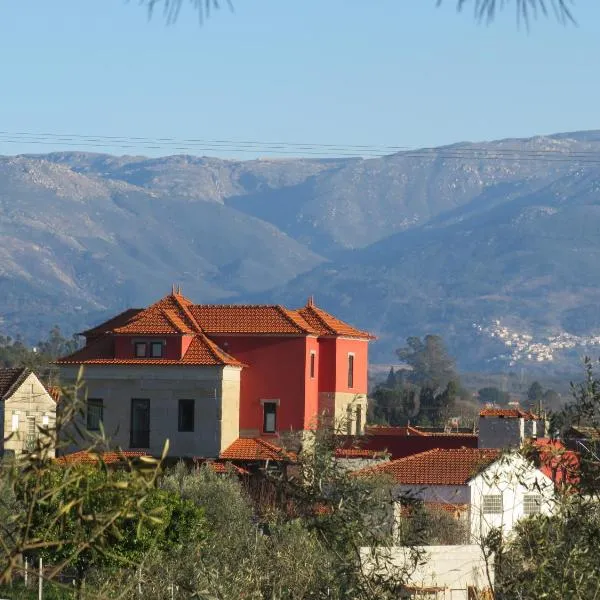 Solar dos Alperces - Serra da Estrela - Turismo de Aldeia, hotel v destinaci Travancinha