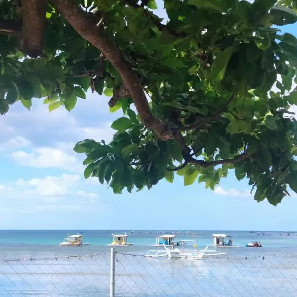 Golden Kirins Beach Resort、リアンのホテル