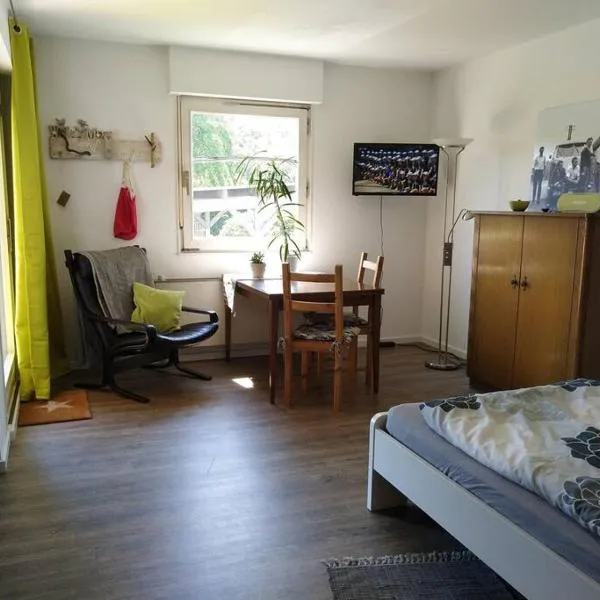 FeWo Johan - ideal für 1-2 Personen, eigene Terrasse, hotel in Hamm