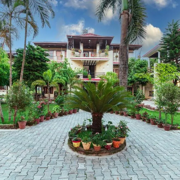 Royal Tiger Luxury Resort, hotel Saurahában