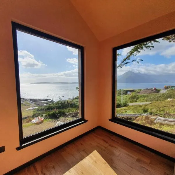 Tiny Home in Isle of Skye - Pet Friendly, hotel Elgolban