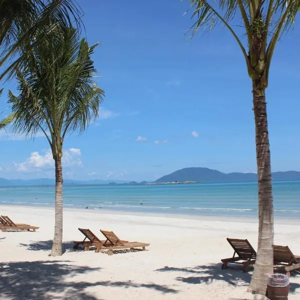 GM Doc Let Beach Resort & Spa, hotel in Ninh Hai