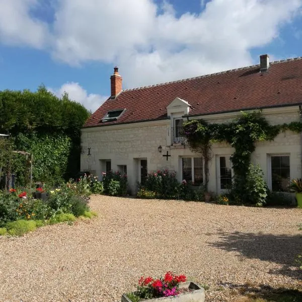 Atypiques Confitures, Chambres d'Hôtes – hotel w mieście Couffy