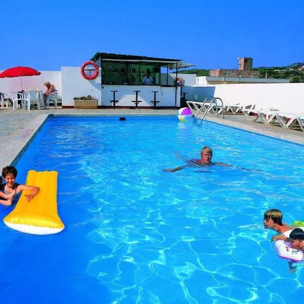 HOTEL CONTINENTAL, hotel v destinácii Calella