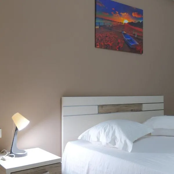 Saranda Inn Rooms & Apartments, hotel v destinácii Sarandë