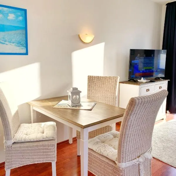 Hafenresidenz - Ferienwohnung 31, hotel a Wiek auf Rügen