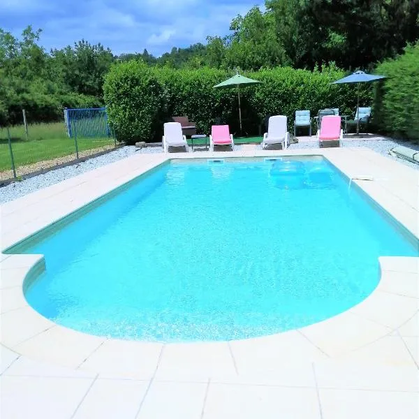 Le Grand Chemin de La Vie, hotel v destinaci Montcaret