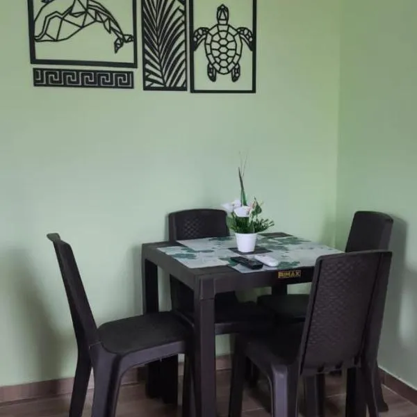 Apartaestudio Perdomo Shantiers en San Andres Islas, hotel em San Andrés