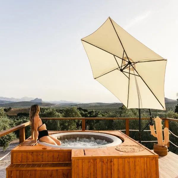 Alojamiento Rural con jacuzzi privado, ξενοδοχείο στη Μάλαγα