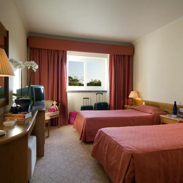 Hotel Cruz Alta: Ourém'de bir otel