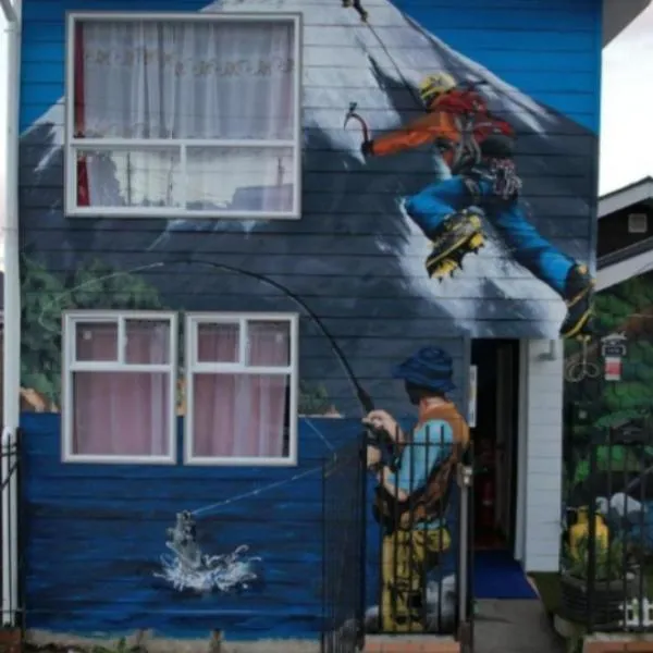 Hostal Brisas del Sur, hotel v destinaci Puerto Varas