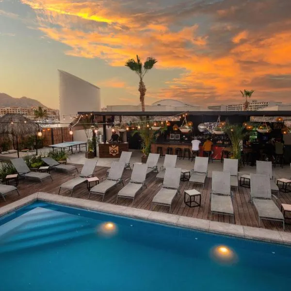 Mayan Monkey Los Cabos, hotell i Cabo San Lucas