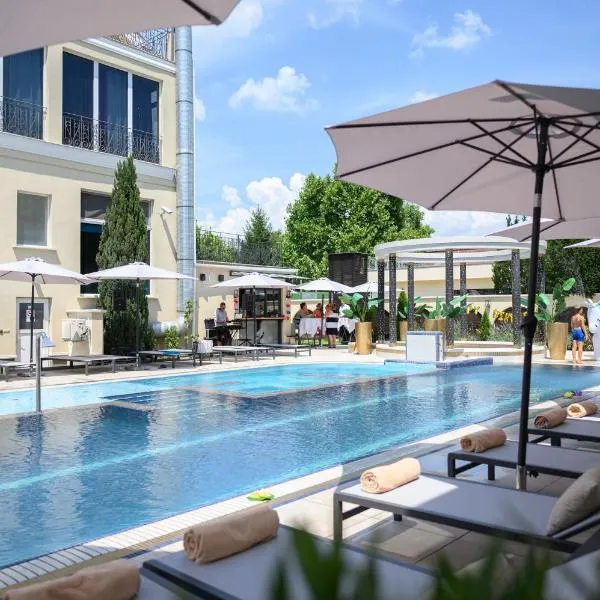 Hotel Aurum – hotel w Hajduszoboszlo