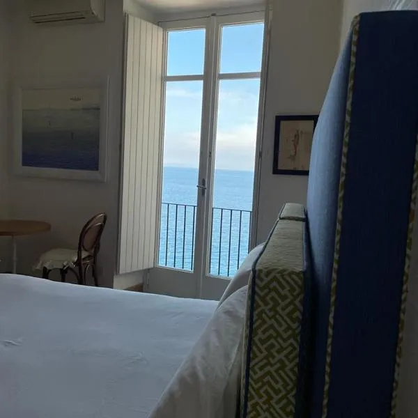 Casa a Mare, hotel in Sorrento