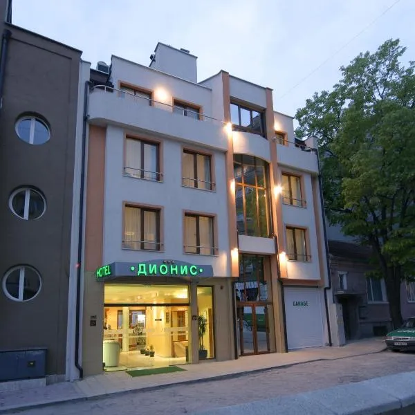 Dionis Hotel, hotel em Varna City