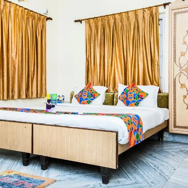 FabExpress Astoria House, hotel di Gauripur