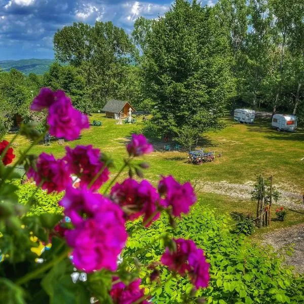 Camping Dragoske, hótel í Valcea