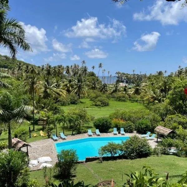 Firefly Estate Bequia, hotel in Union