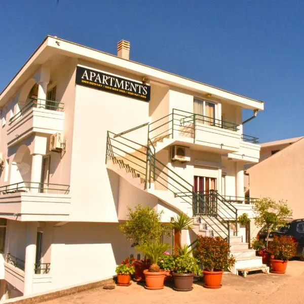 Apartments Hidri, hotel a Ulcinj